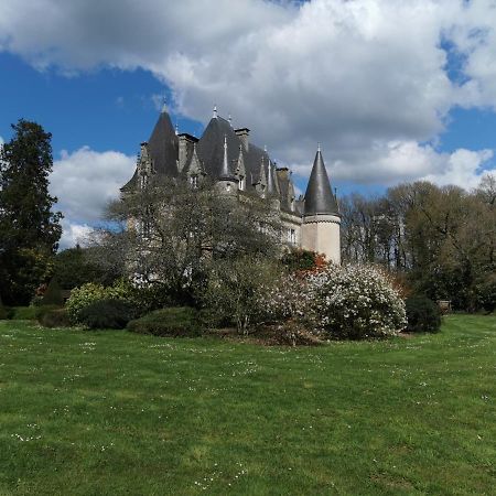Chateau De Launay Guen Hotel Plemet Bagian luar foto