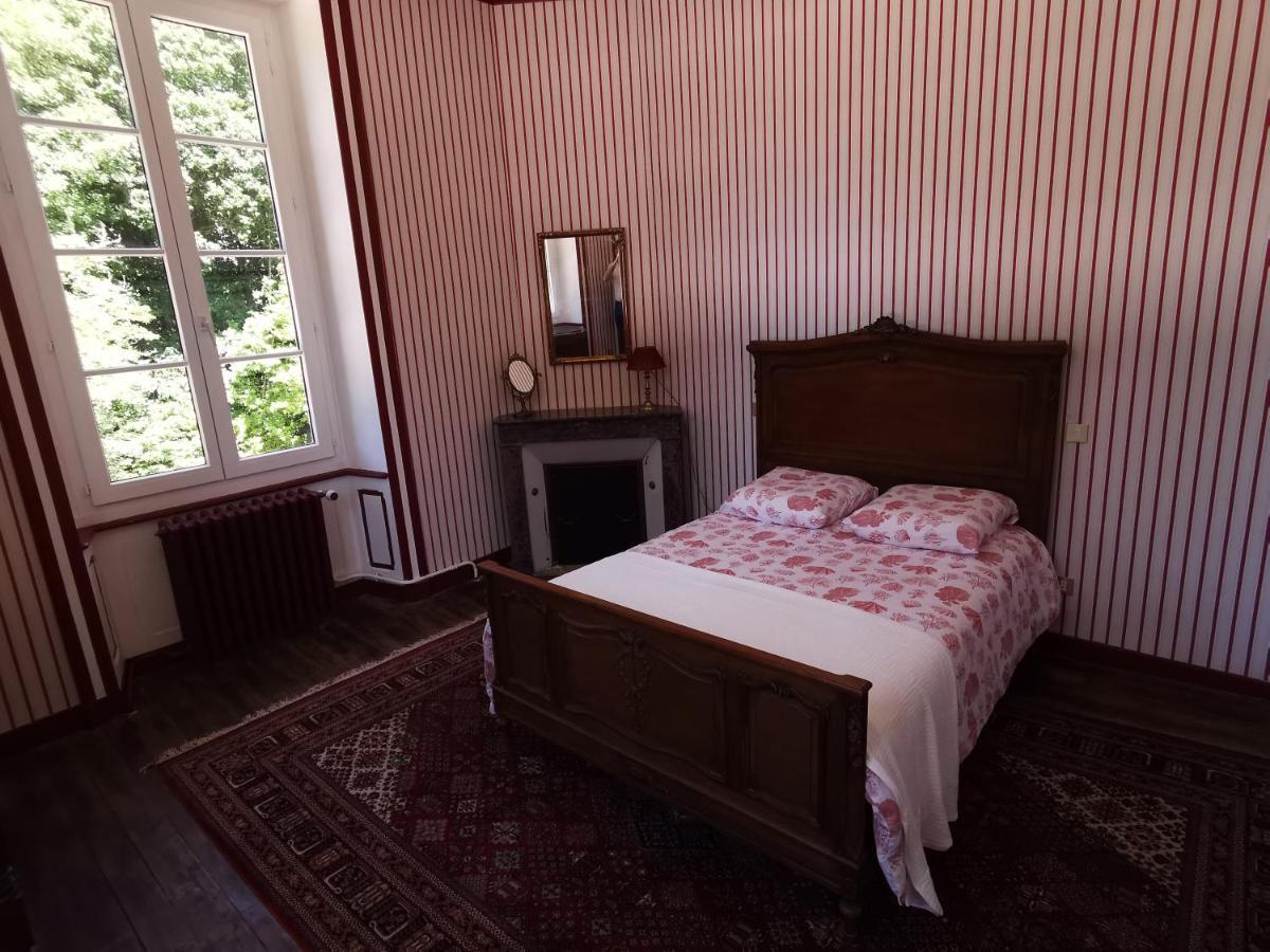 Chateau De Launay Guen Hotel Plemet Bagian luar foto